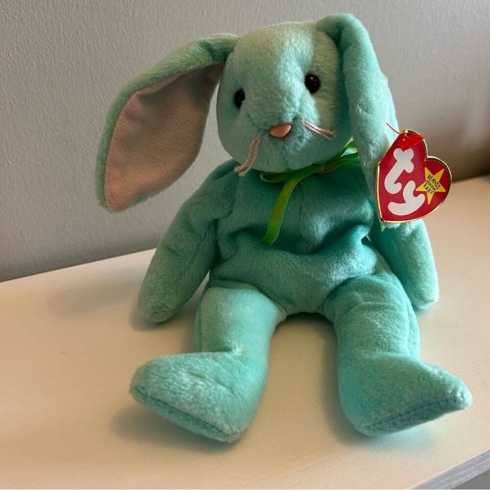 Ty Beanie Baby “Hippity” the Rabbit with tag errors